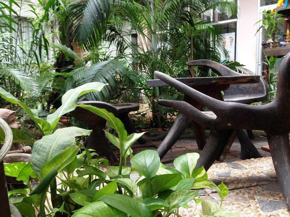 Mango Lagoon Place Bangkok Exterior photo